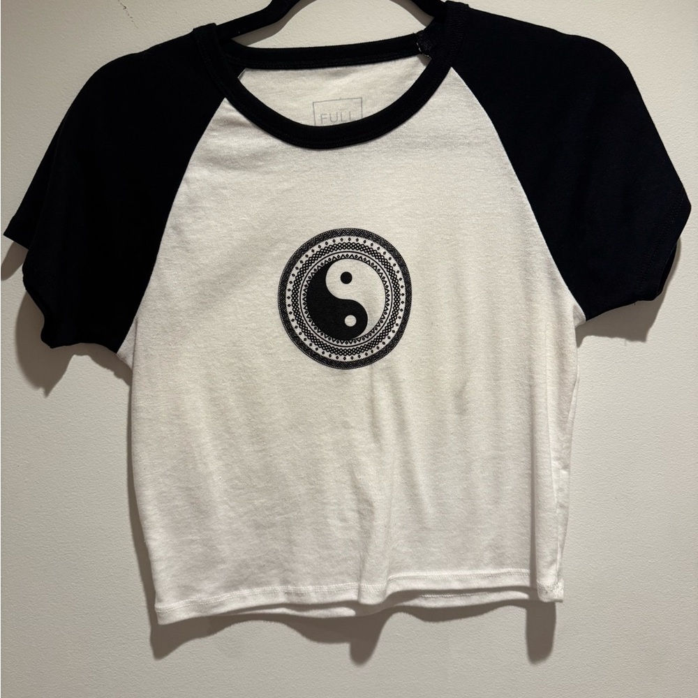 Full Tilt Black and White Short Sleeve Tees